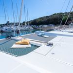 yacht-54554806 image-4