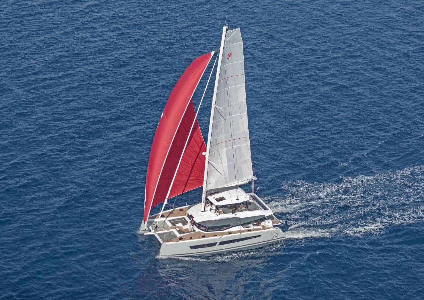 yacht-54628808 image-1
