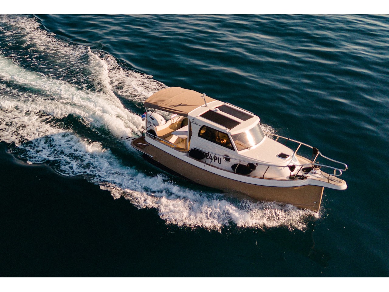 yacht-Leidi 660-image-9