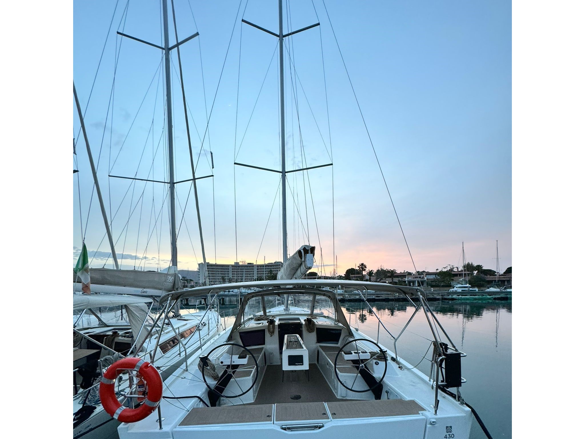 yacht-Dufour 430-image-15