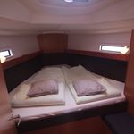 yacht-Bavaria Cruiser 37-image-1