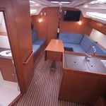 yacht-Bavaria Cruiser 37-image-4