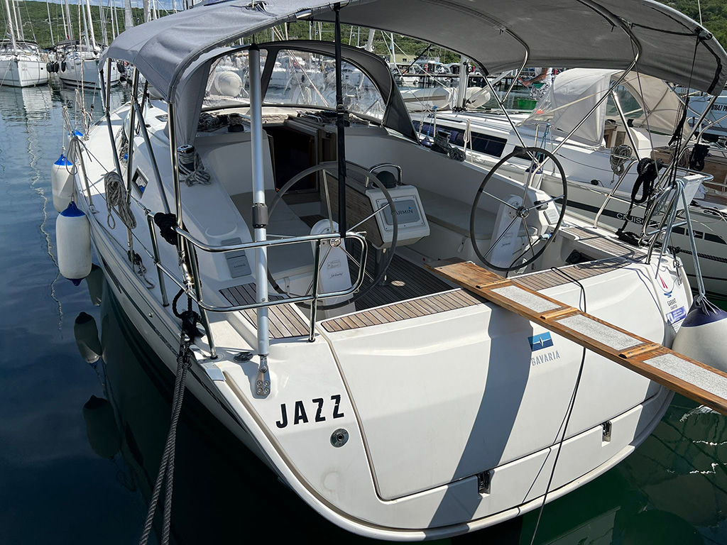 yacht-Bavaria Cruiser 41-image-15