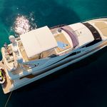 yacht-Ferretti 730-image-2