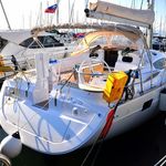 yacht-563156 image-1