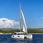 yacht-Lagoon 40-image-1