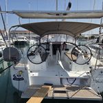 yacht-56742637 image-3