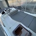 yacht-56874253 image-5