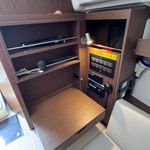 yacht-Oceanis 34.1-image-2