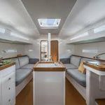 yacht-First 36-image-3