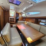 yacht-61507283 image-4