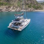 yacht-62351302 image-1