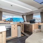 yacht-62351308 image-4