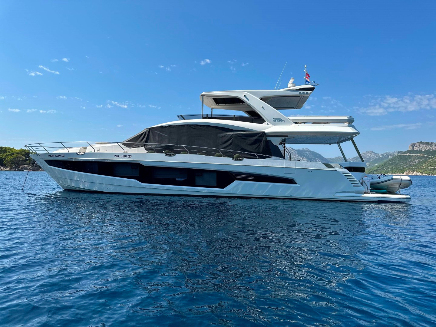 yacht-Galeon 680 Fly-image-3
