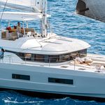 yacht-63303075 image-2