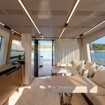 yacht-Azimut S7-image-3