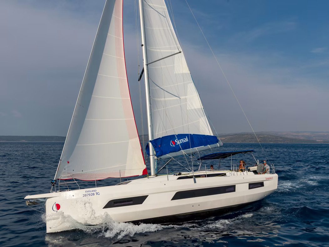 yacht-Dufour 44-image-4