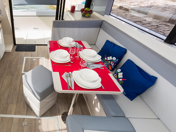 Elegant dining area on Horizon 1 - Premier 4 featuring modern decor and refined table settings.