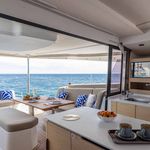 yacht-66374997 image-6