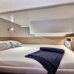 yacht-Lagoon 51-image-2