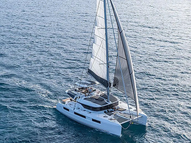 yacht-Lagoon 51-image-8