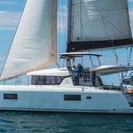 yacht-67549073 image-1