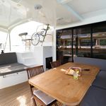 yacht-67818015 image-5