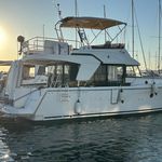 yacht-67871755 image-5