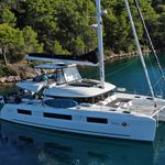 yacht-69009877 image-1