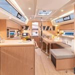 yacht-69208564 image-4