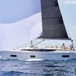 yacht-69208564 image-1