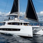 yacht-69208666 image-4