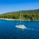 yacht-69869529 image-3