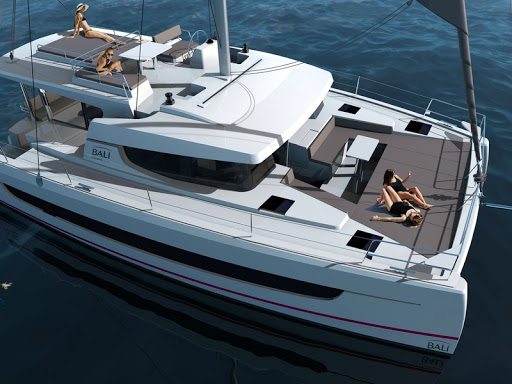 Mirage yacht showcasing sleek lines and spacious sunbathing area on the deck.