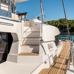 yacht-71050955 image-6