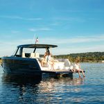 yacht-71051276 image-4