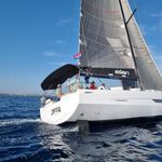 yacht-71108971 image-3