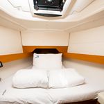 yacht-71236174 image-5