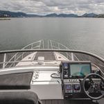 yacht-71750156 image-3