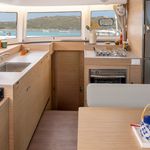 yacht-Lagoon 38-image-2