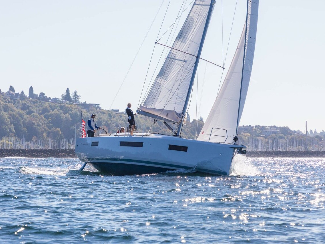 yacht-Sun Odyssey 440-image-3