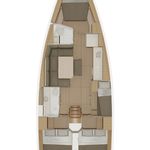 yacht-72647165 image-2