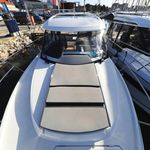 yacht-72773003 image-6