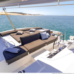 yacht-72789833 image-3