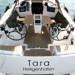 yacht-7889874 image-1