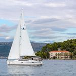 yacht-Bavaria Cruiser 41-image-2