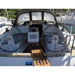 yacht-Bavaria Cruiser 37-image-6