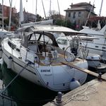 yacht-Bavaria Cruiser 37-image-2