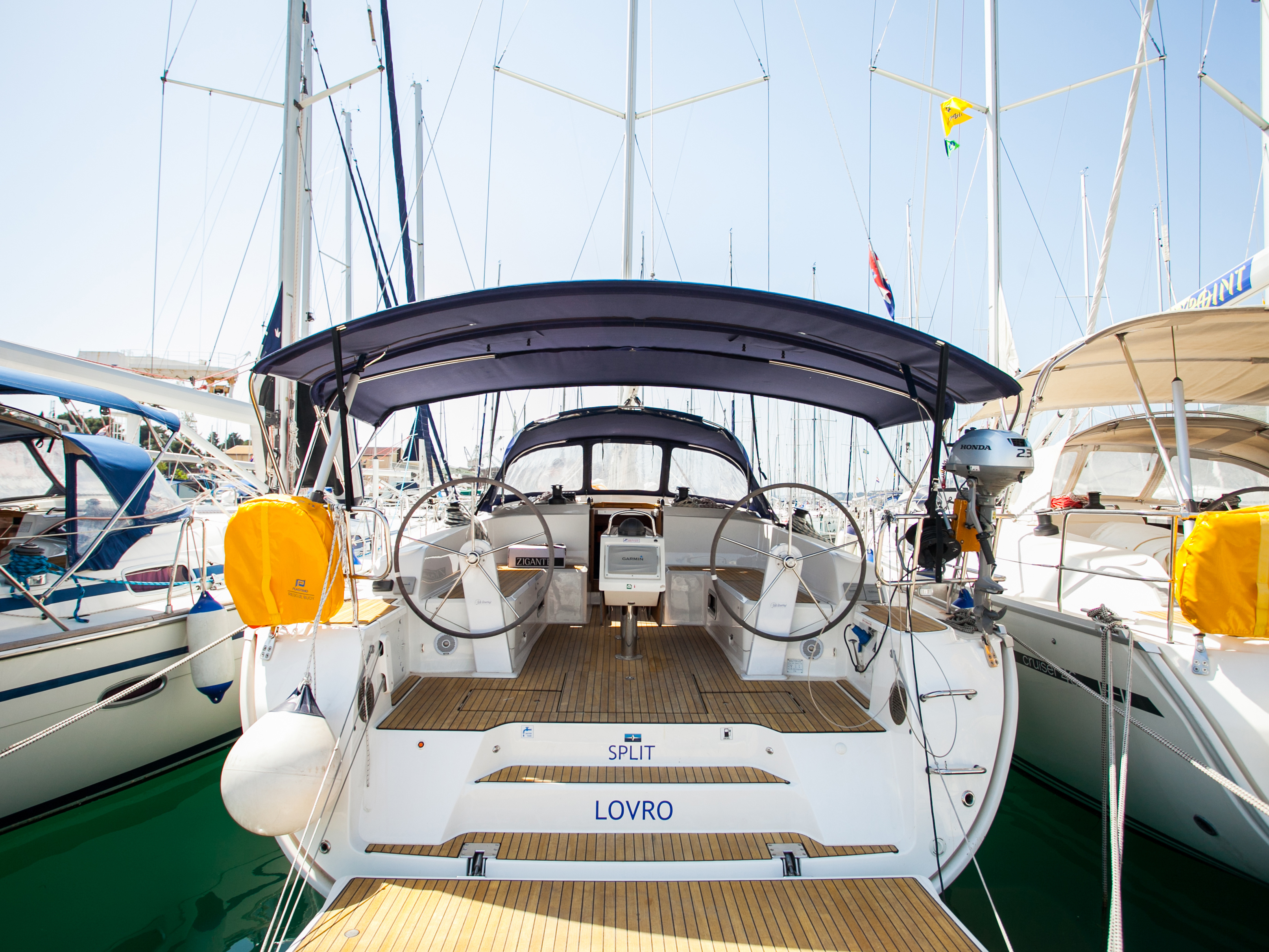 yacht-Bavaria Cruiser 46-image-11